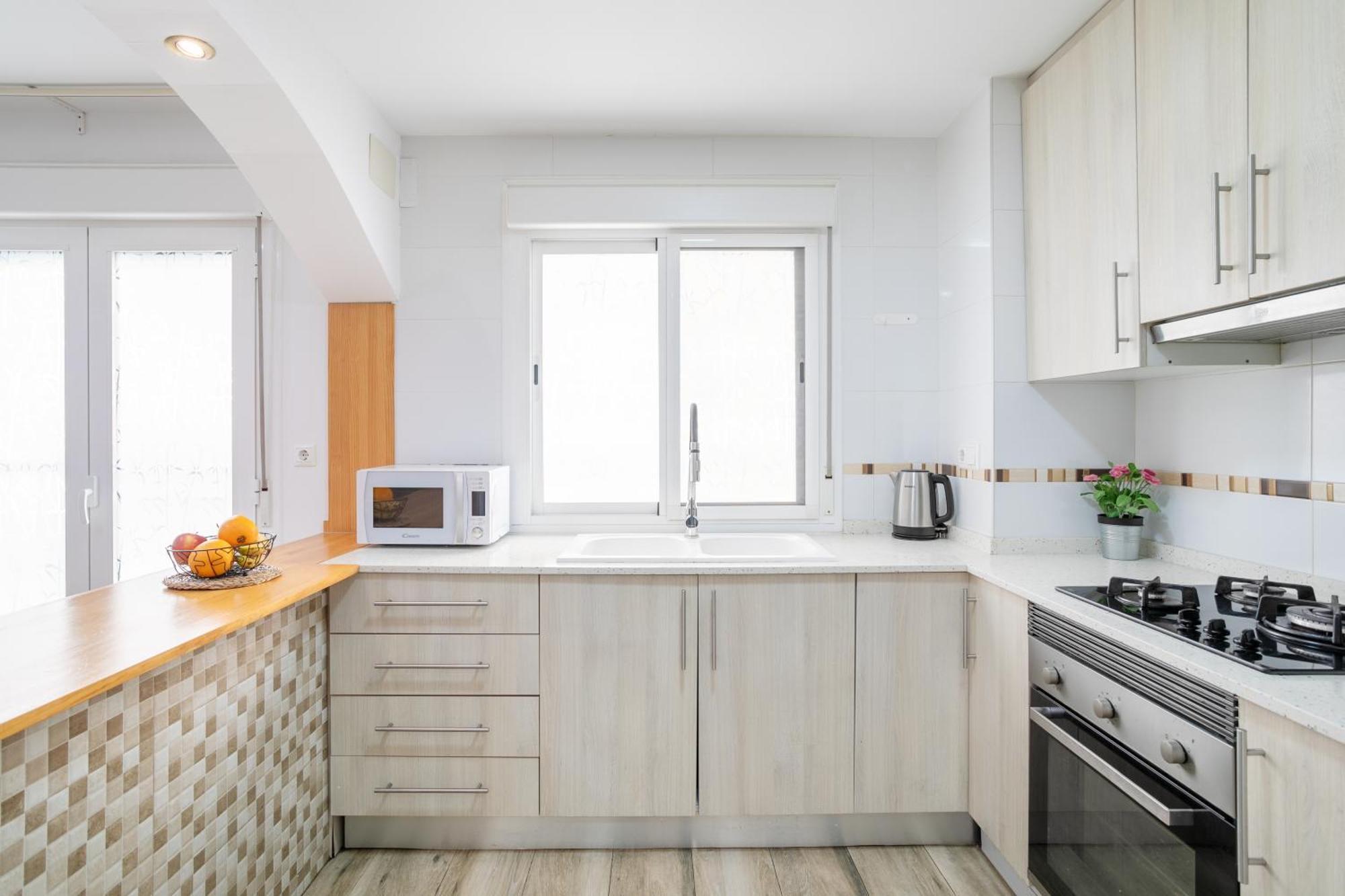 Apartamentos San Leandro, Centro Alicante Esterno foto