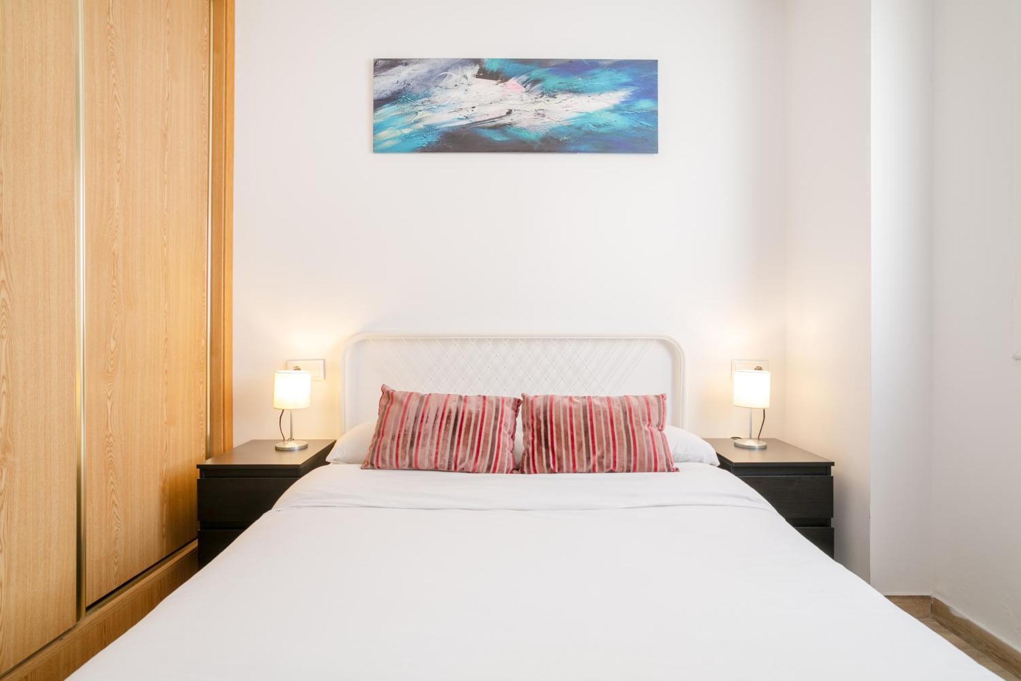 Apartamentos San Leandro, Centro Alicante Esterno foto