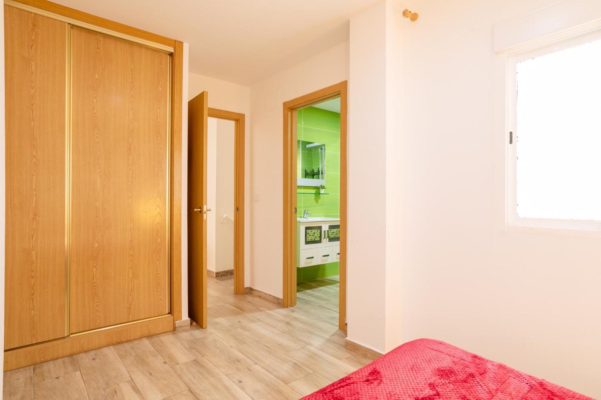 Apartamentos San Leandro, Centro Alicante Esterno foto